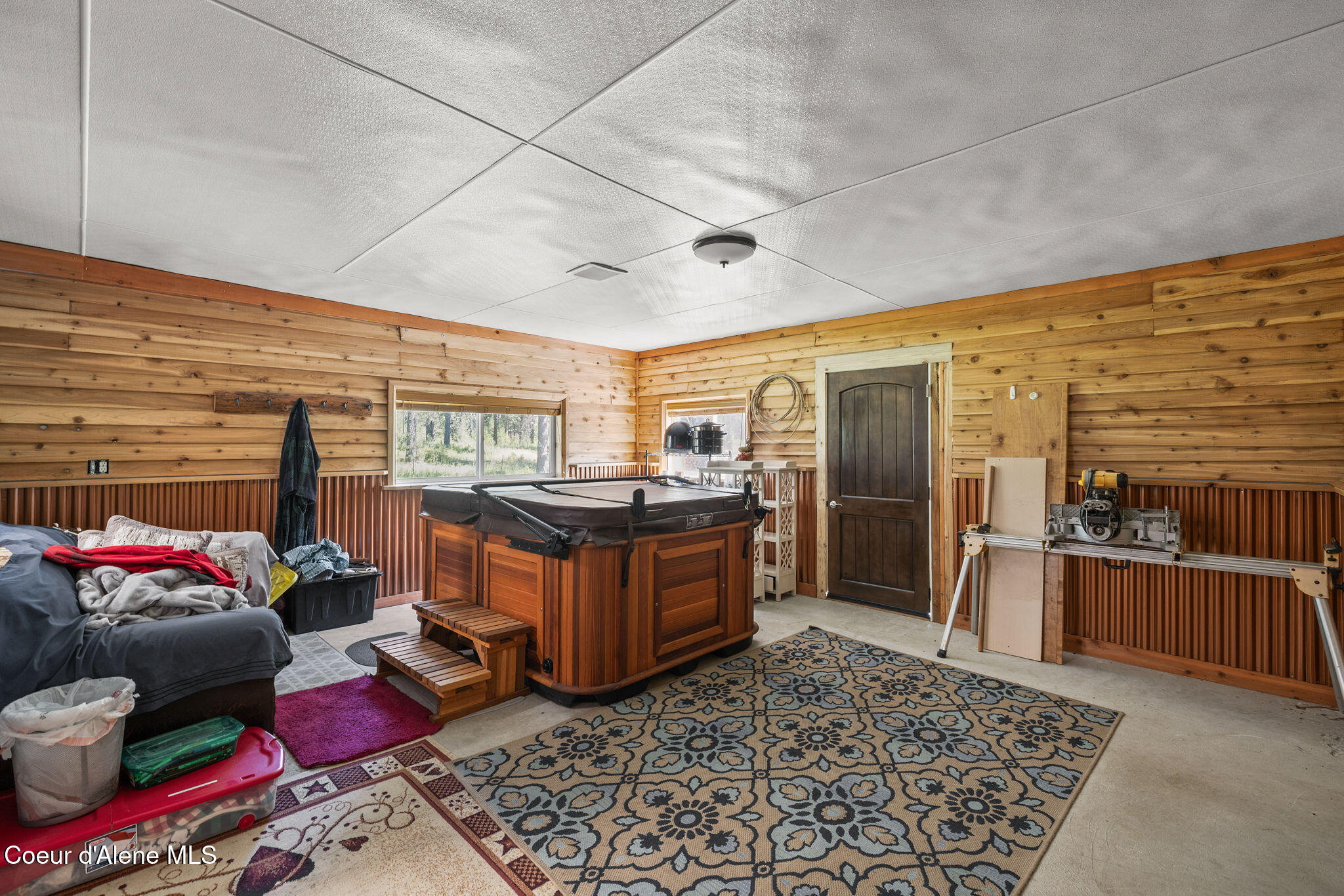 16700 North Mountain View Road Rathdrum, ID 83858 - Photo 31 of 44 31_Hot Tub Room 1