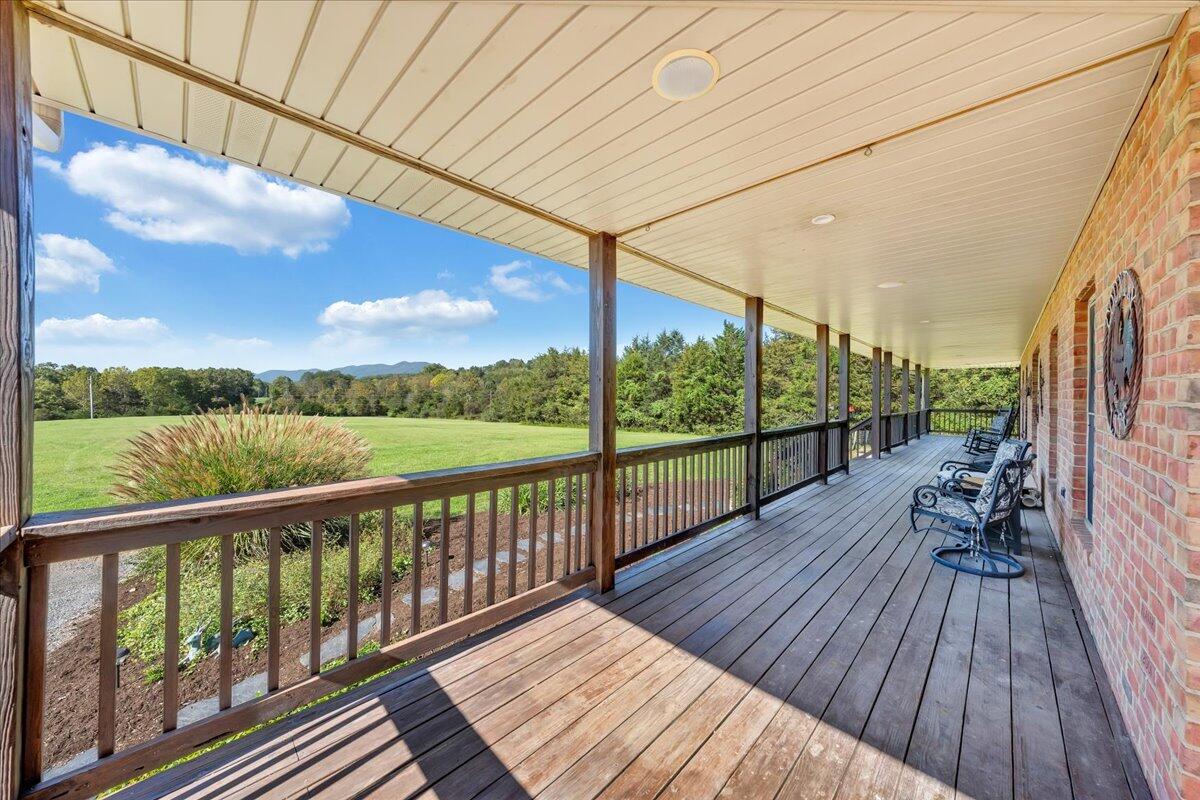 2929 West Wind Road Fincastle, VA 24090 - Photo 6 of 75 006