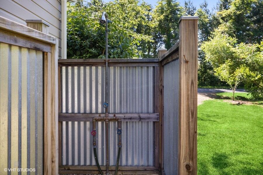 14391 Prairie Road Three Oaks, MI 49128 - Photo 55 of 85 Outdoor Shower