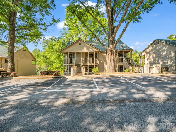 $139,000 | 160 Whitney Boulevard, Unit 25, Lake Lure, NC 28746