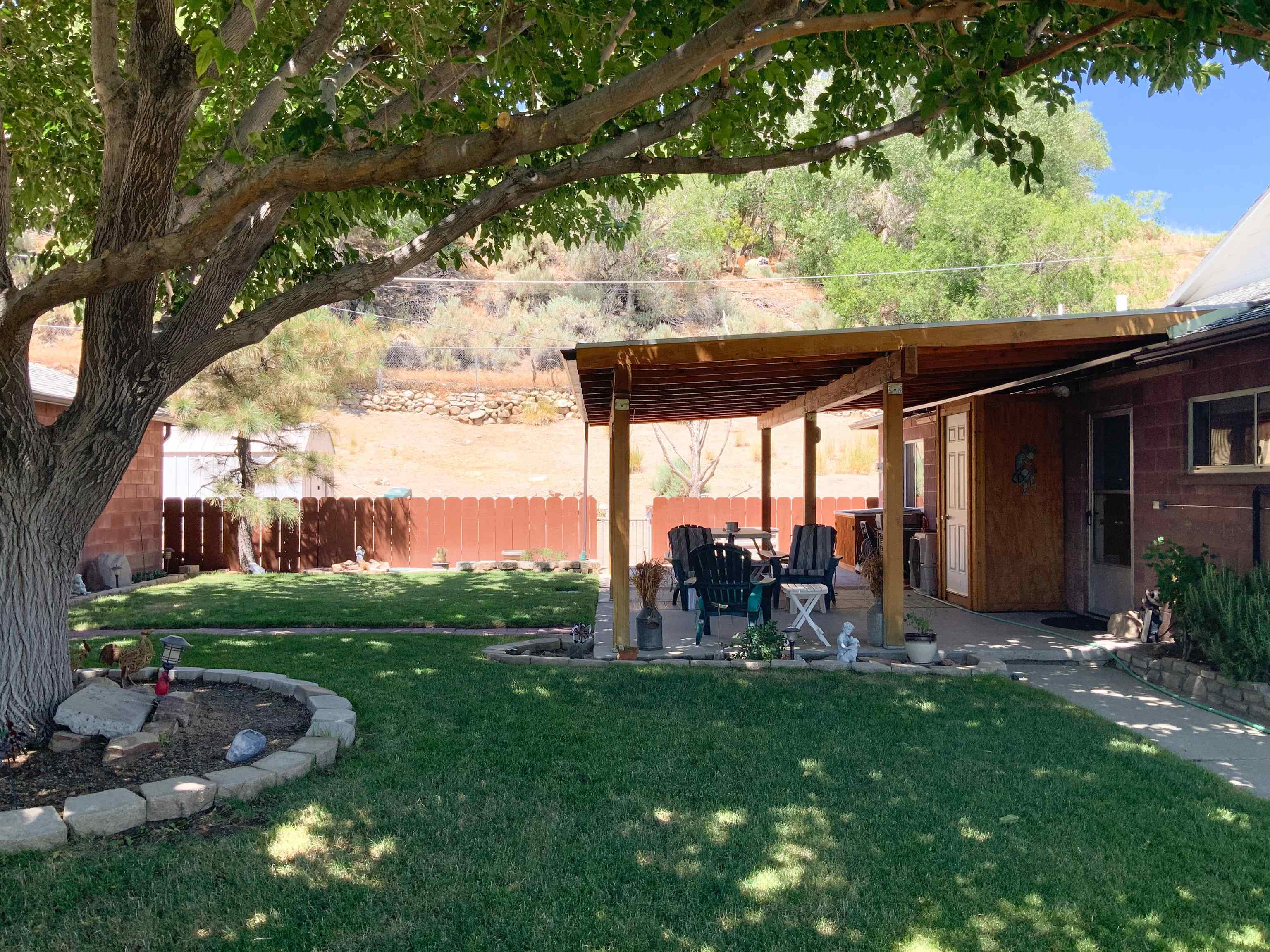 40 Lucas Road Bishop, CA 93514 - Photo 19 of 22