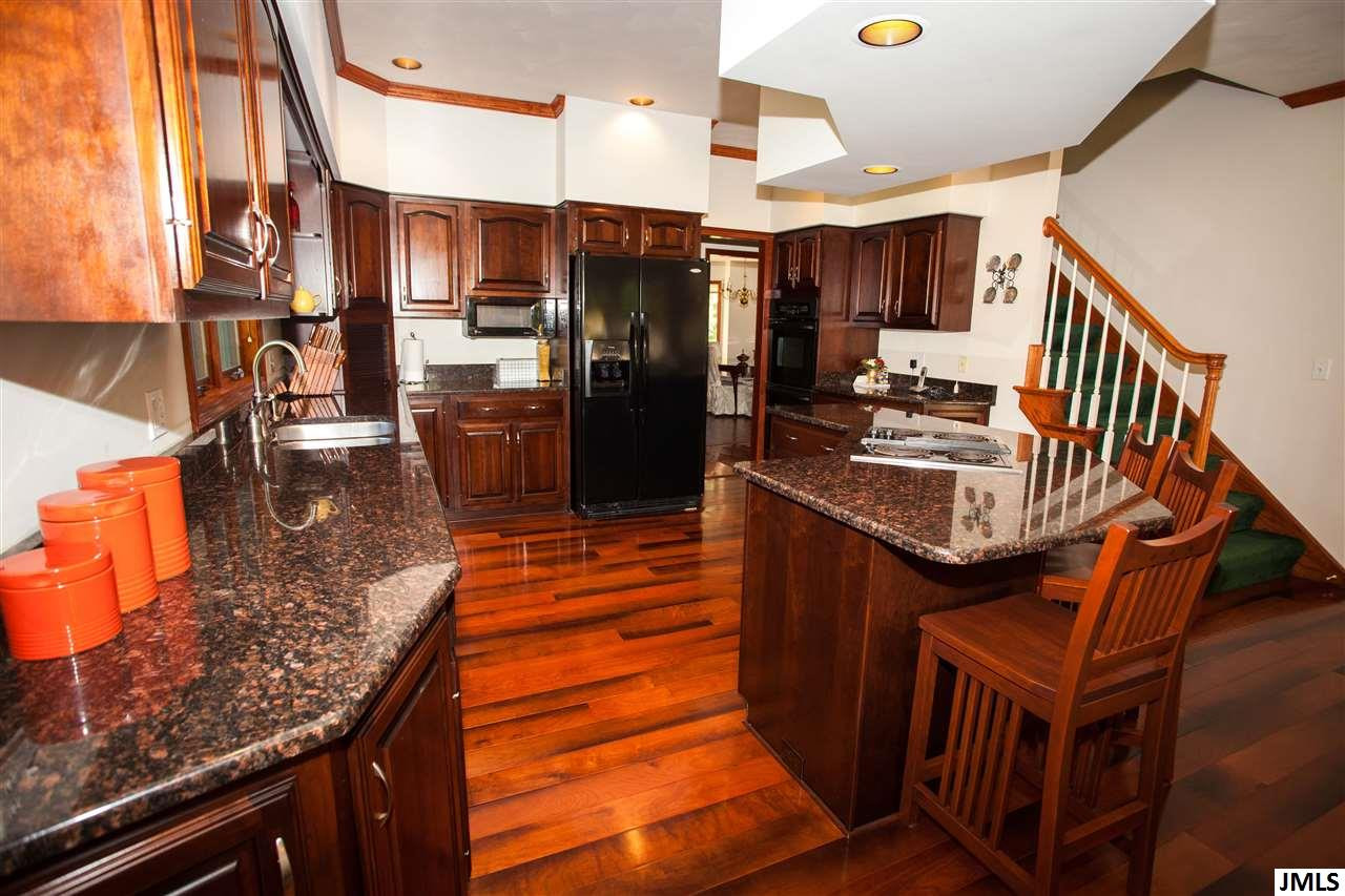 1855 North Walmont Road Jackson, MI 49203 - Photo 14 of 35 Photo 14