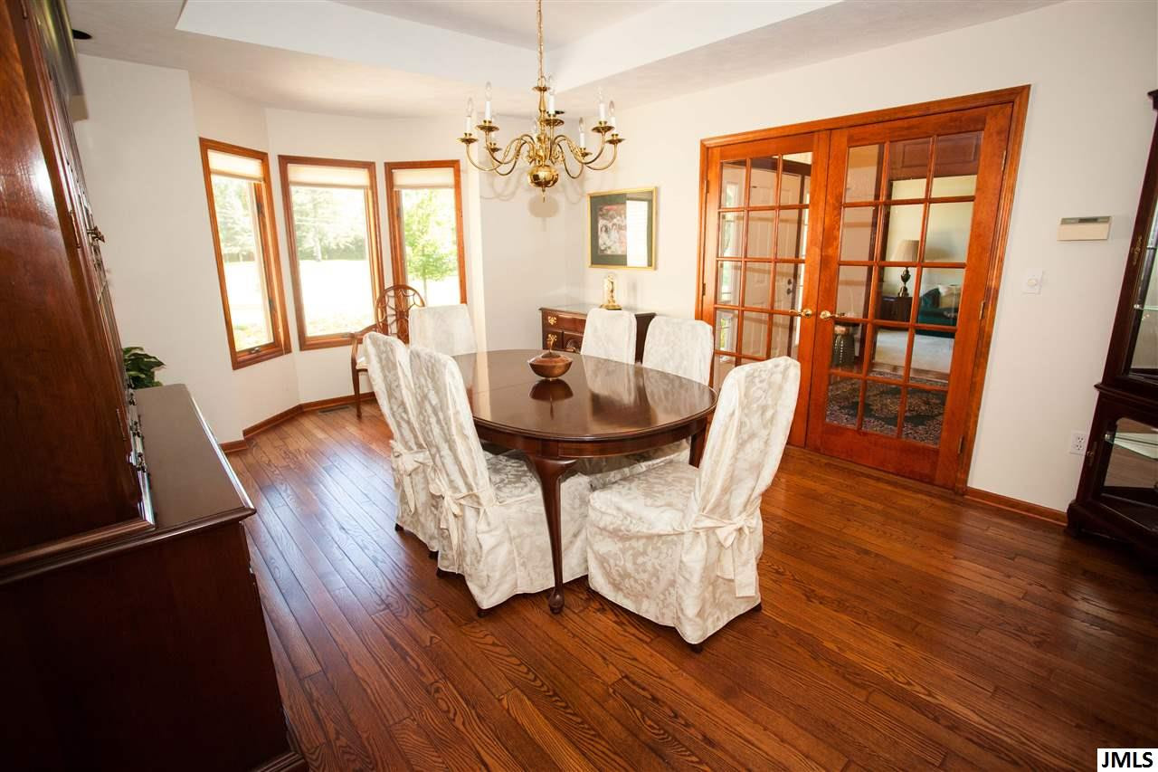 1855 North Walmont Road Jackson, MI 49203 - Photo 8 of 35 Photo 8