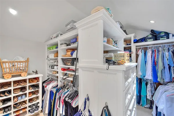 $5,785,000 | 5590 East The Toledo, Long Beach, CA 90803