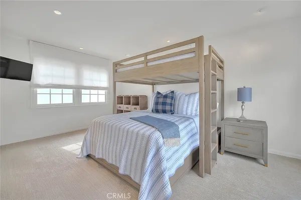 $5,785,000 | 5590 East The Toledo, Long Beach, CA 90803