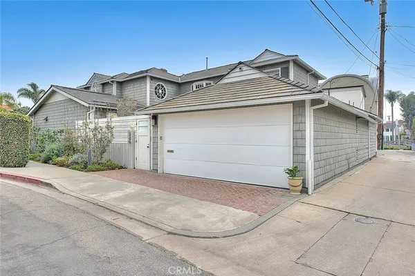 $5,785,000 | 5590 East The Toledo, Long Beach, CA 90803