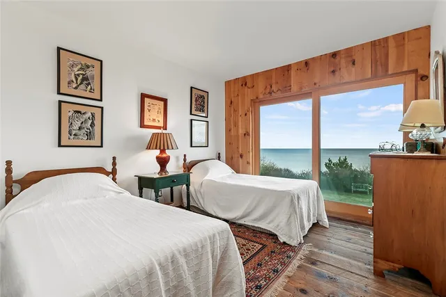 $6,500,000 | 1635 Isabella Beach Road, Fishers Island, NY 06390