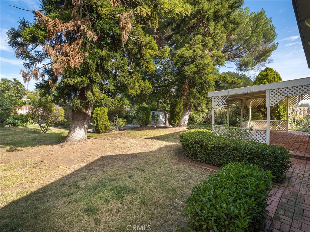 61 Ranchview Road Rolling Hills Estates, CA 90274 - Photo 36 of 44 a view of a house with backyard and tree