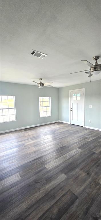 110 Overlook Trail Azle, TX 76020 - Photo 12 of 29