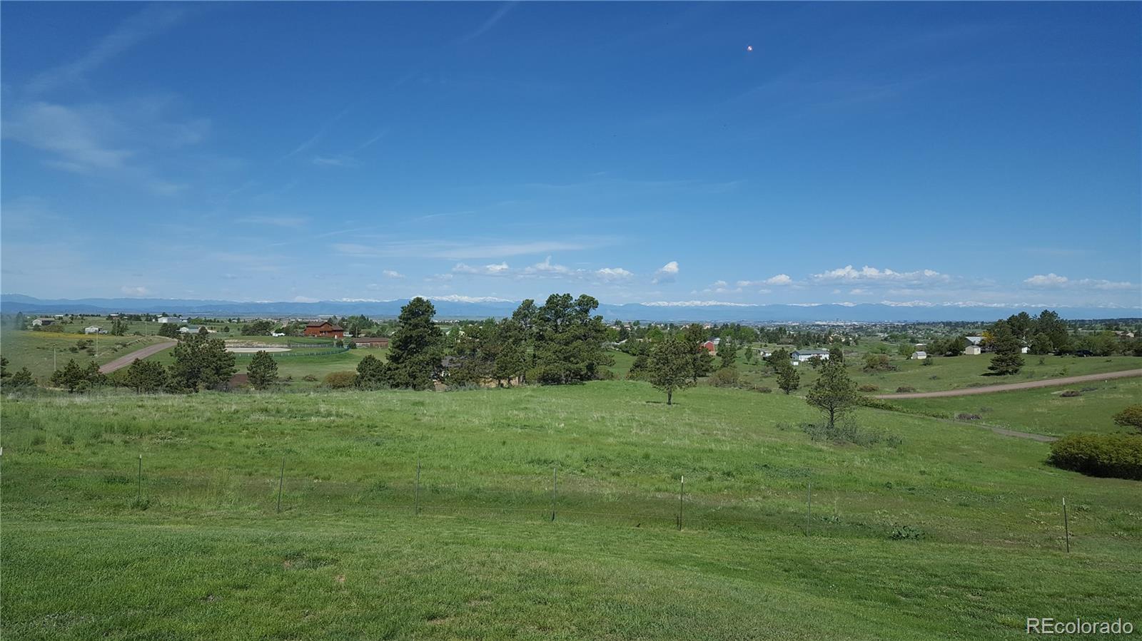 9202 Apache Road Parker, CO 80138 - Photo 3 of 35 Gallery Image 3