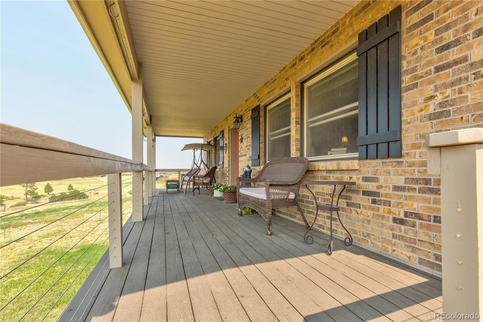 9202 Apache Road Parker, CO 80138 - Photo 4 of 35 Gallery Image 4
