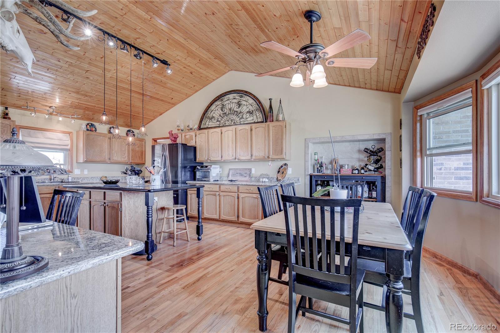 9202 Apache Road Parker, CO 80138 - Photo 9 of 35 Gallery Image 9