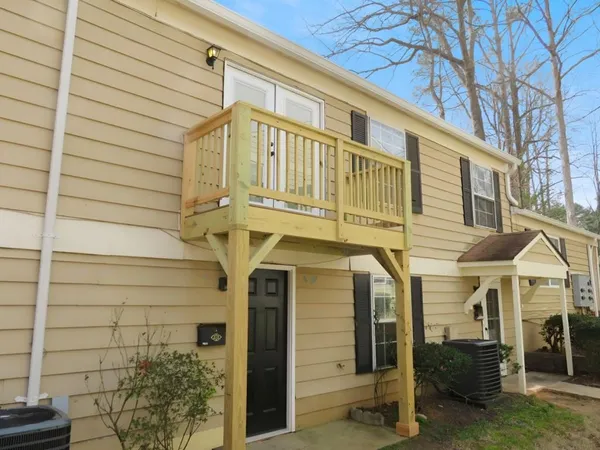 $170,000 | 1336 Surrey Lane Southwest, Marietta, GA 30008