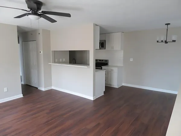 $170,000 | 1336 Surrey Lane Southwest, Marietta, GA 30008