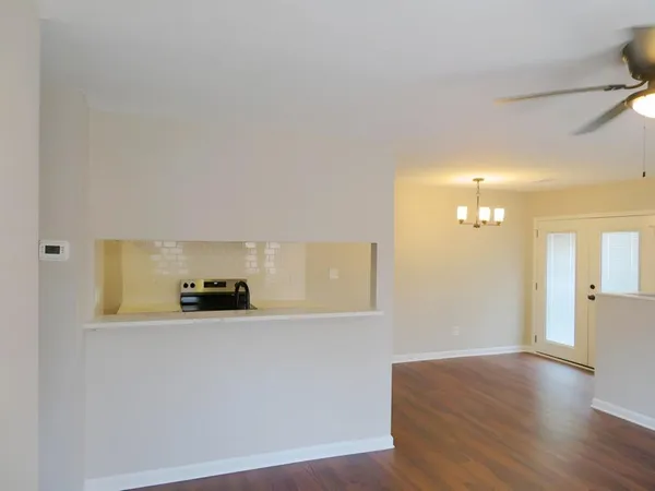$170,000 | 1336 Surrey Lane Southwest, Marietta, GA 30008