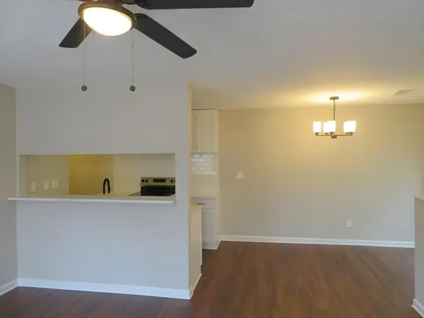 $170,000 | 1336 Surrey Lane Southwest, Marietta, GA 30008