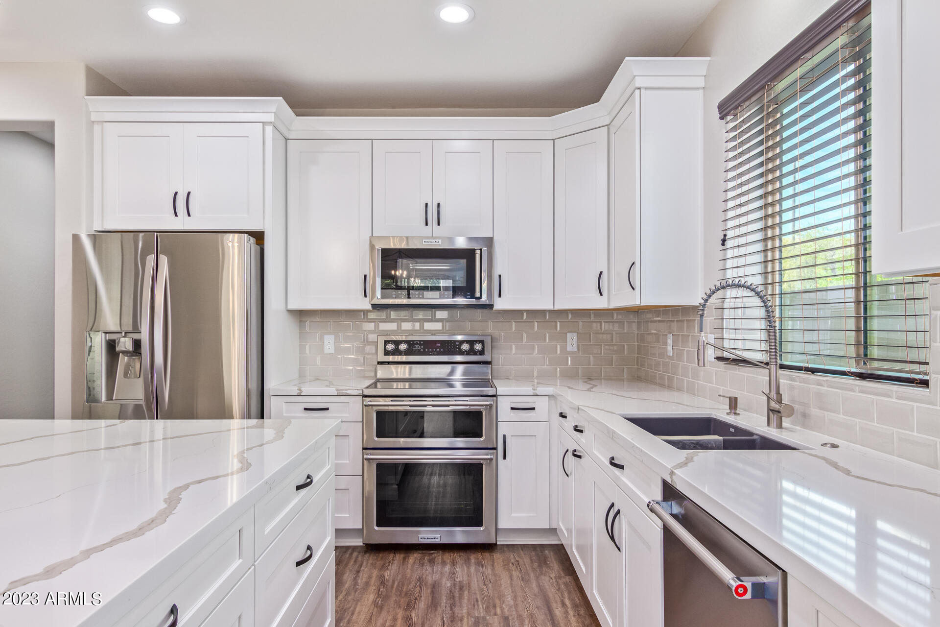 1741 South Rochester Drive Gilbert, AZ 85295 - Photo 12 of 32 16-Rochester