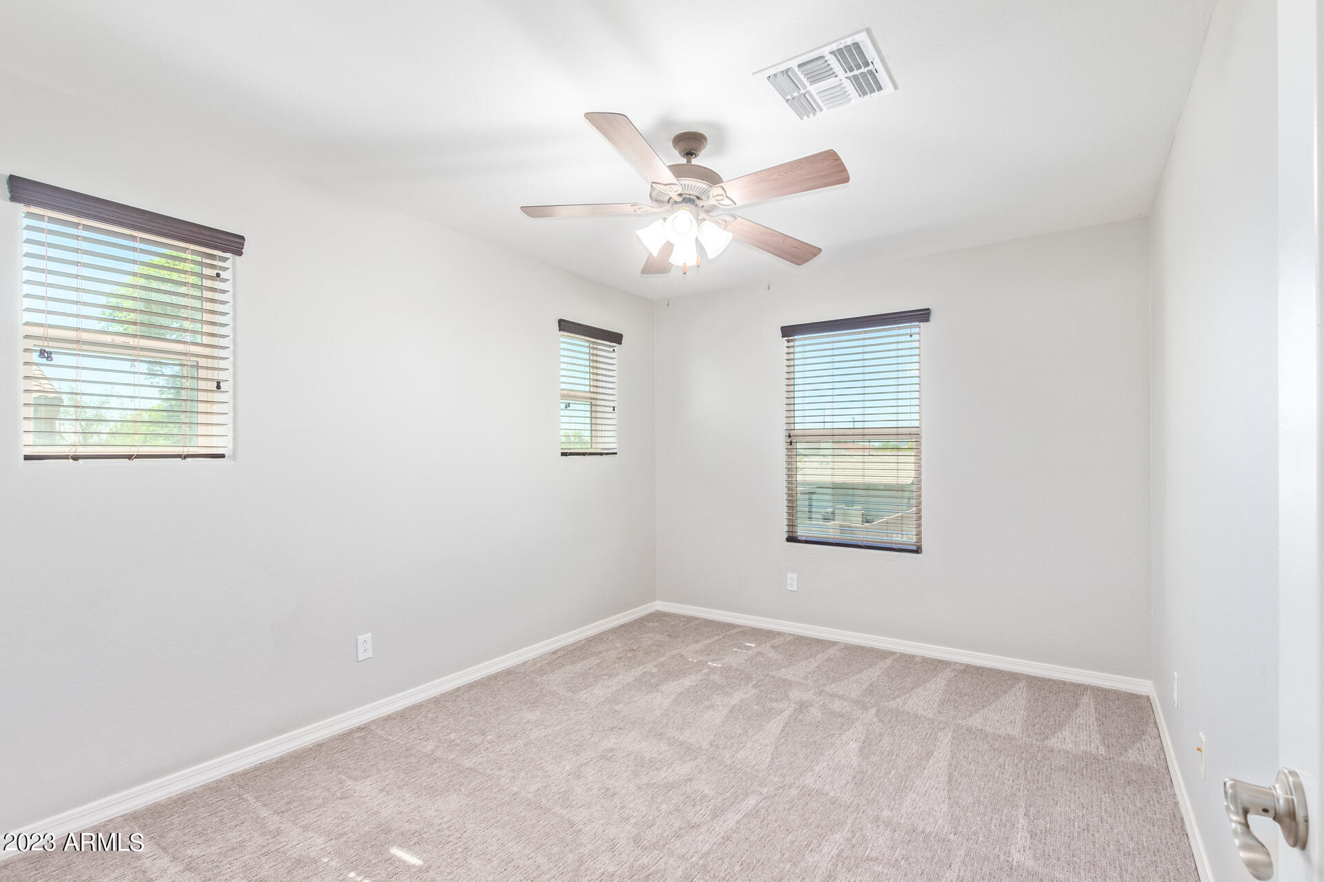 1741 South Rochester Drive Gilbert, AZ 85295 - Photo 25 of 32 29-Rochester