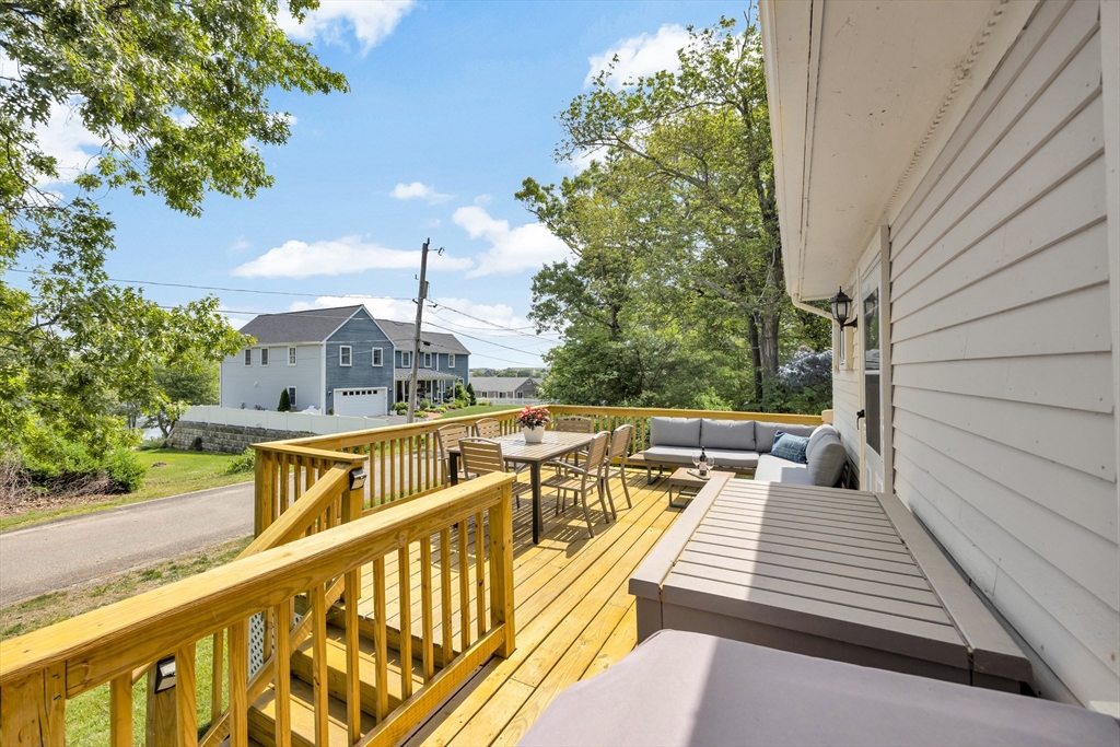 53 Vinebrook Road Plymouth, MA 02360 - Photo 12 of 42 Gallery Image 12