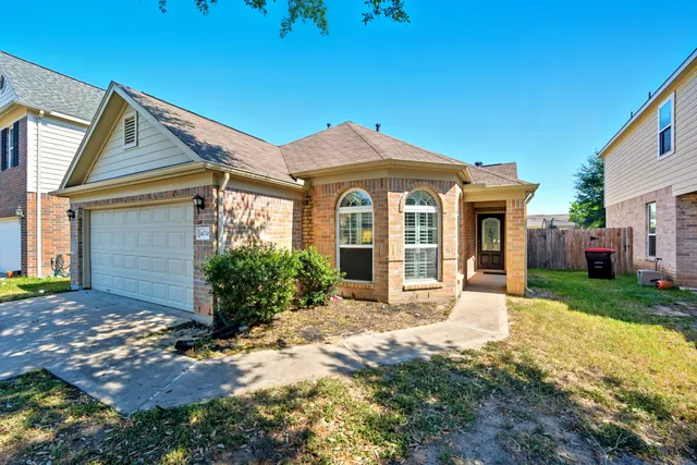 $2,000 | 14730 Fir Knoll Way, Cypress, TX 77429