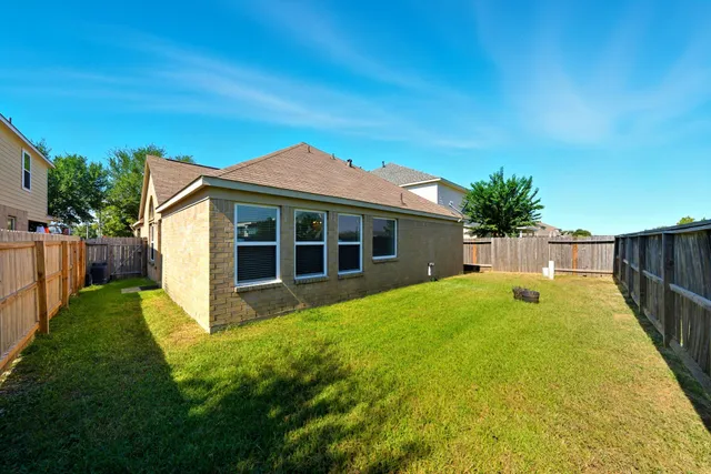 $2,000 | 14730 Fir Knoll Way, Cypress, TX 77429