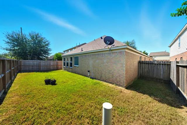 $2,000 | 14730 Fir Knoll Way, Cypress, TX 77429