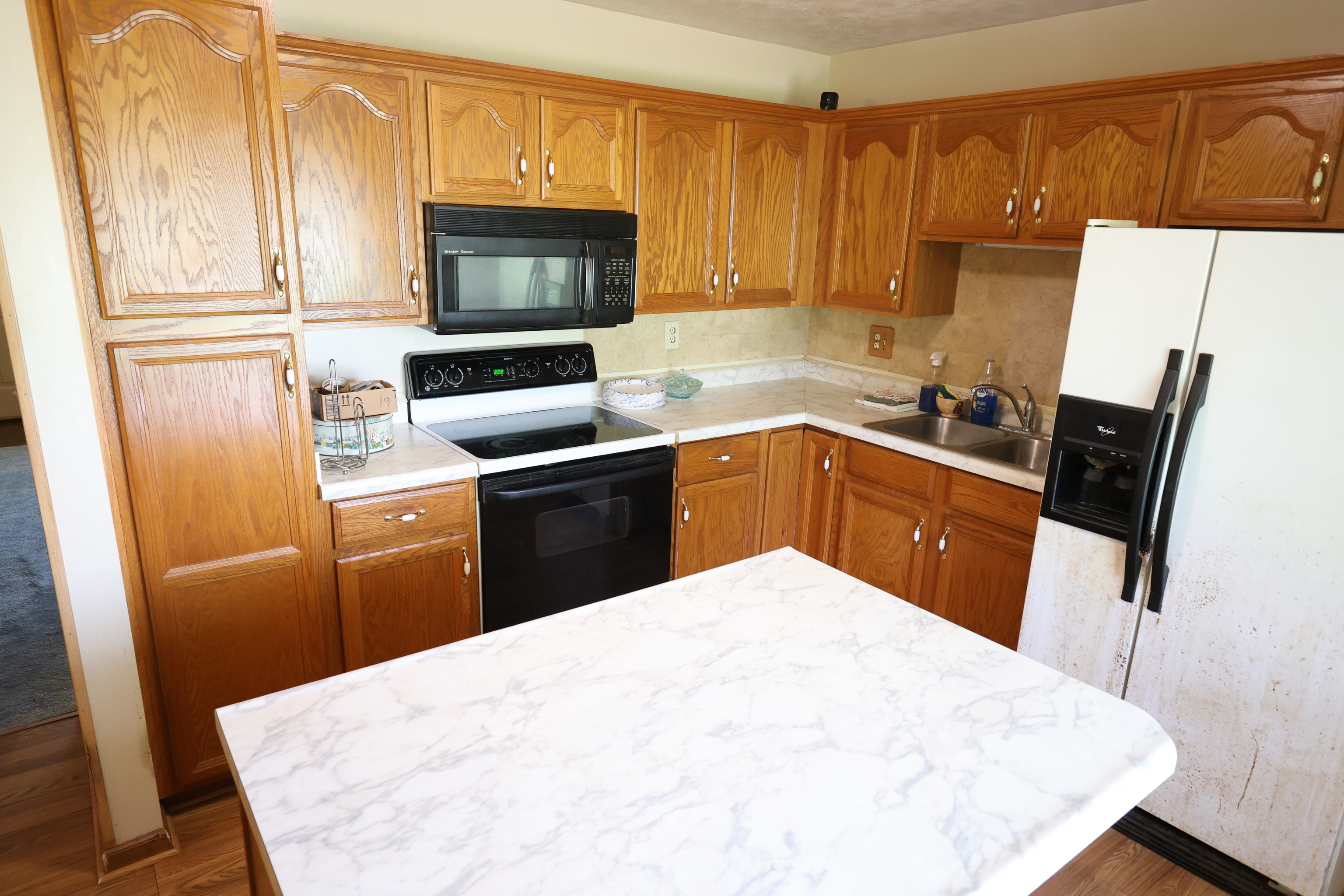 1428 Stanley Road Plainfield, IN 46168 - Photo 4 of 24 Gallery Image 4