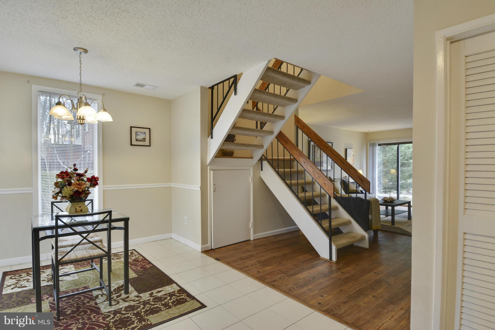 2228 White Cornus Lane Reston, VA 20191 - Photo 5 of 30 Kitchen