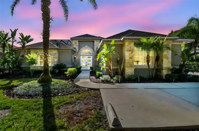 $999,999 | 1641 Altamont Lane, Odessa, FL 33556