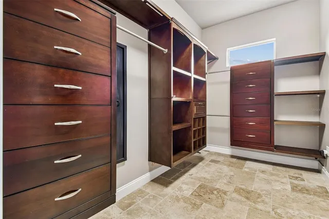 $999,999 | 1641 Altamont Lane, Odessa, FL 33556