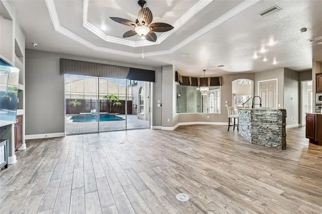 $999,999 | 1641 Altamont Lane, Odessa, FL 33556