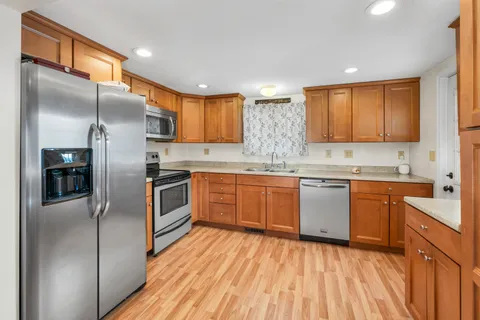 $1,100,000 | 12 Wildwood Road, Gilford, NH 03249