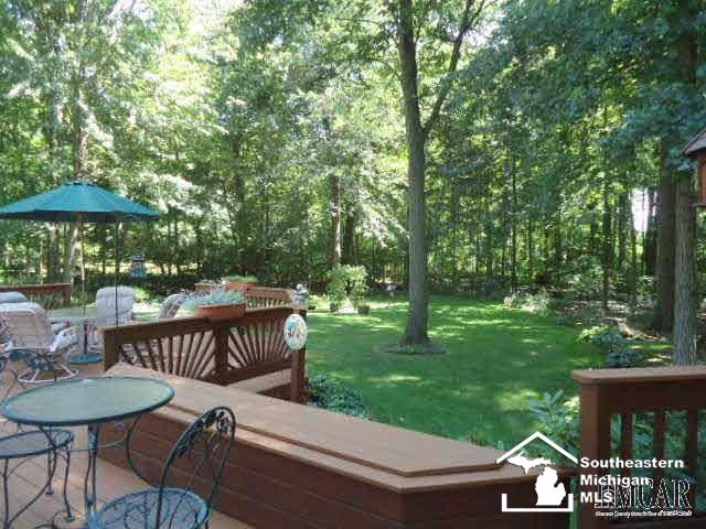 8560 Jackman Road Temperance, MI 48182 - Photo 25 of 33