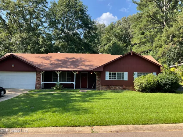 $1,800 | 1201 Pineview Drive, Clinton, MS 39056