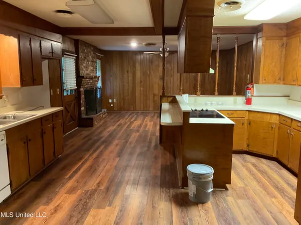 $1,800 | 1201 Pineview Drive, Clinton, MS 39056