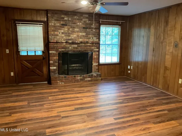 $1,800 | 1201 Pineview Drive, Clinton, MS 39056