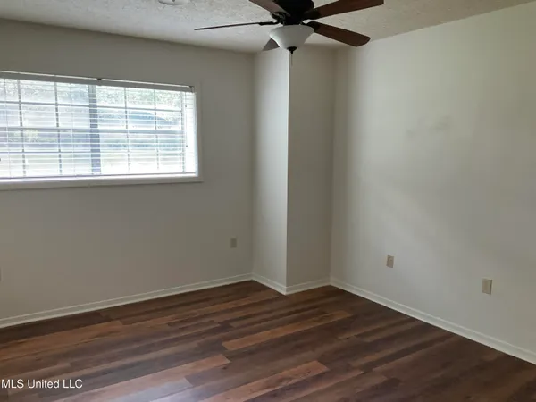 $1,800 | 1201 Pineview Drive, Clinton, MS 39056