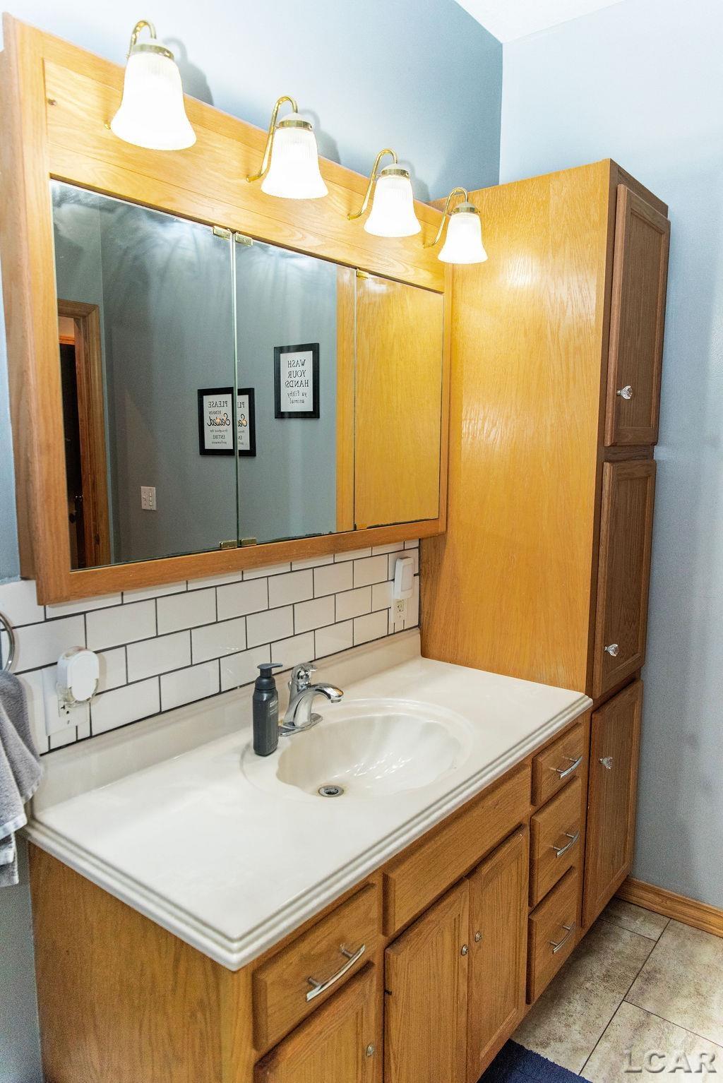 124 West Walnut Street Morenci, MI 49256 - Photo 22 of 33