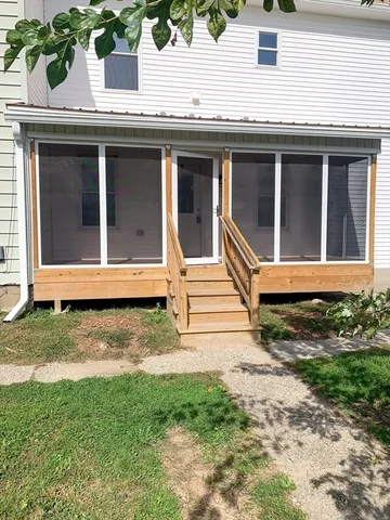 $2,550 | 43 Bates Street, Unit 1, Northampton, MA 01060