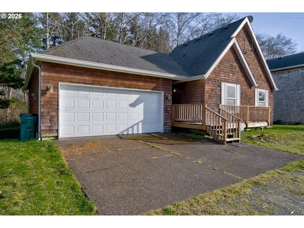 $549,900 | 26523 Chieftain Drive, Rockaway Beach, OR 97136
