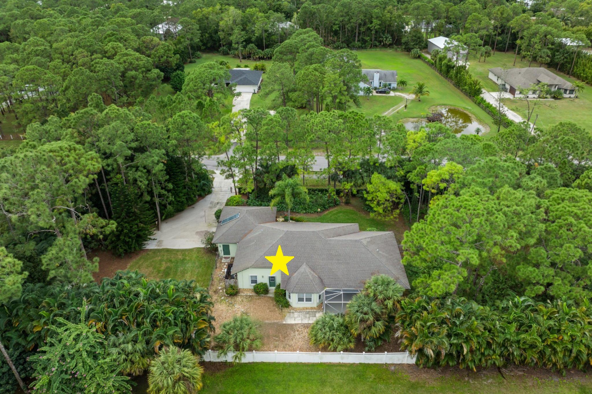 15784 Alexander Run Jupiter, FL 33478 - Photo 41 of 44 Looking west