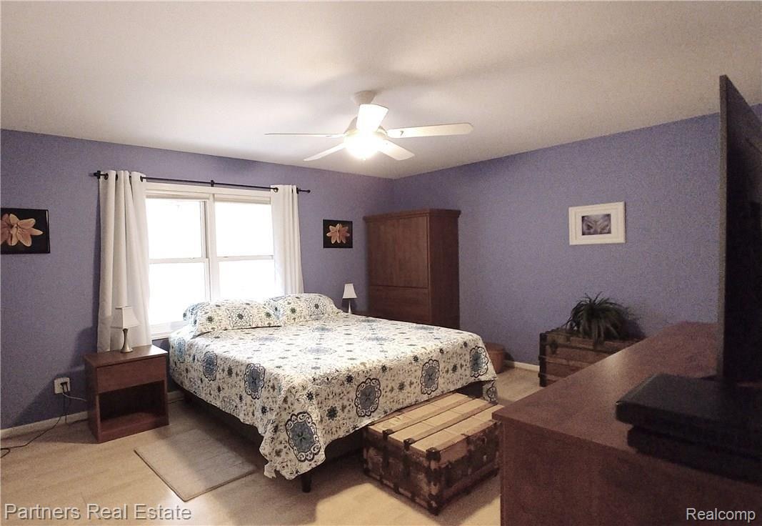 5371 Dutton Road Gregory, MI 48137 - Photo 22 of 72 Main Level large Master Bedroom.