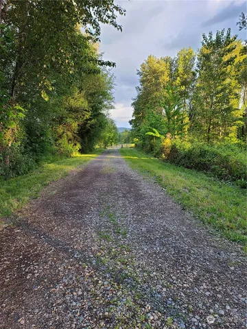 $1,650,000 | 201 River Avenue Northeast, Orting, WA 98360