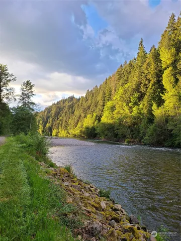 $1,650,000 | 201 River Avenue Northeast, Orting, WA 98360