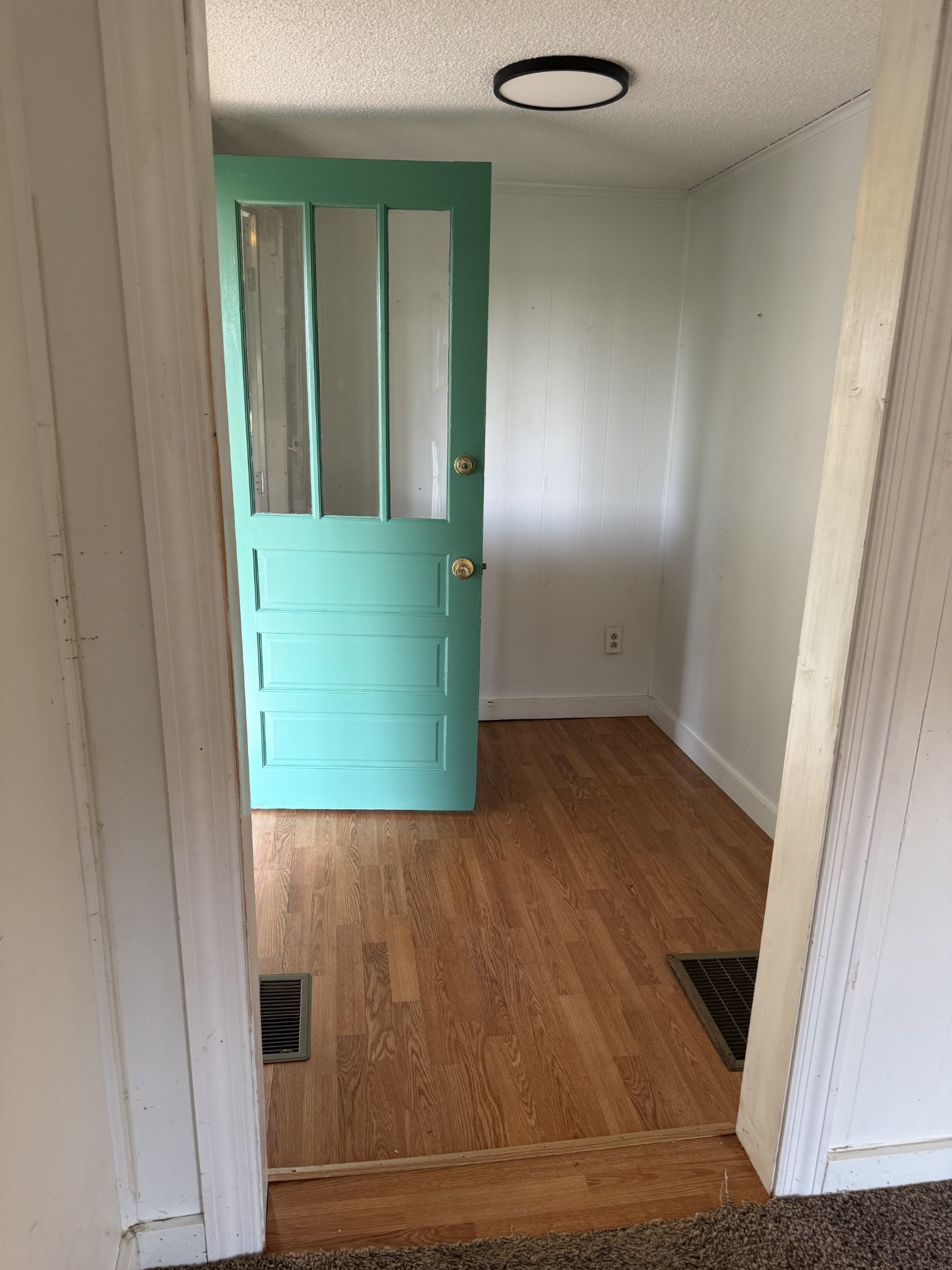 520 Pumpkin Branch Road Dixon Springs, TN 37057 - Photo 8 of 36 a view of front door