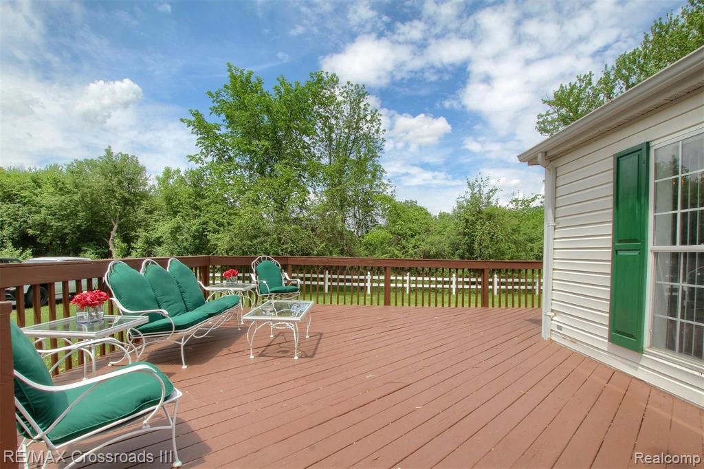 7893 Beck Road Belleville, MI 48111 - Photo 35 of 41 Gallery Image 35