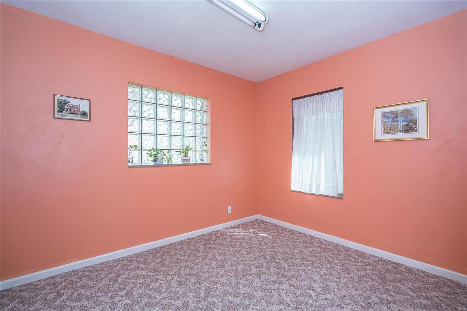 10 Willmore Road St. Louis, MO 63109 - Photo 12 of 52