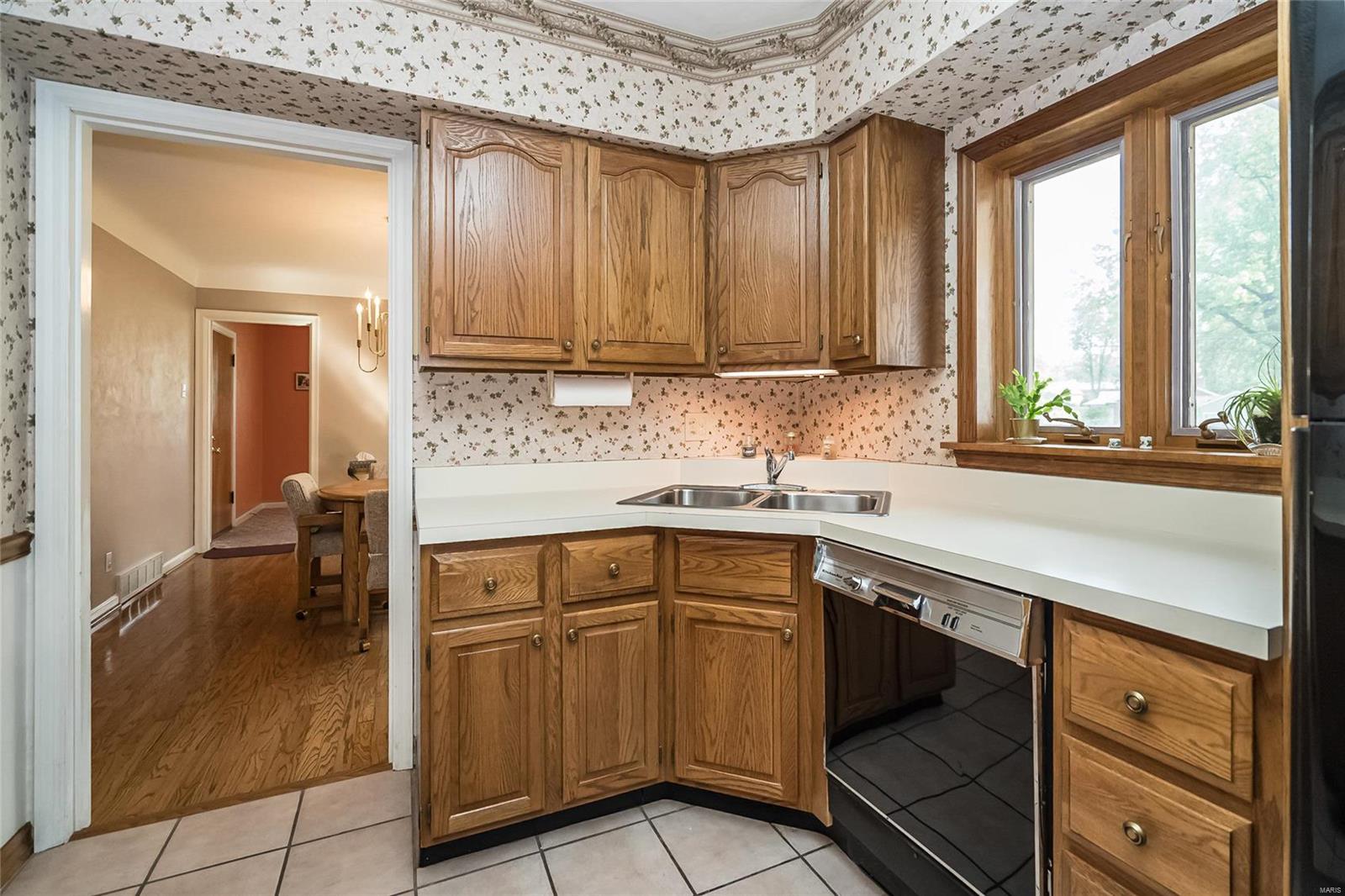 10 Willmore Road St. Louis, MO 63109 - Photo 17 of 52