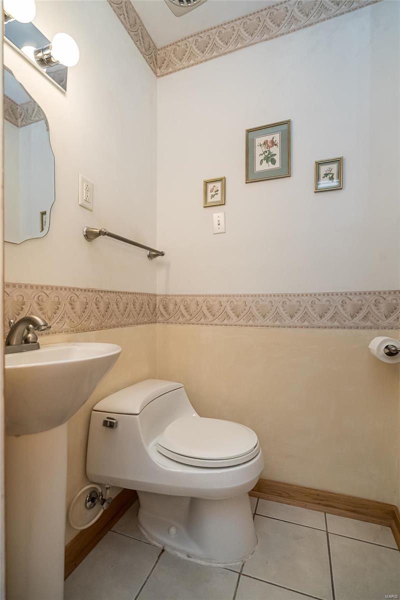 10 Willmore Road St. Louis, MO 63109 - Photo 30 of 52