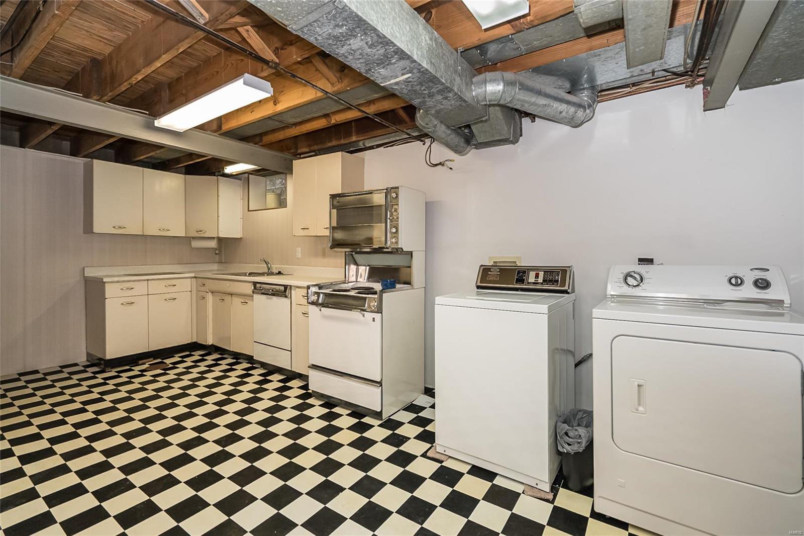 10 Willmore Road St. Louis, MO 63109 - Photo 36 of 52